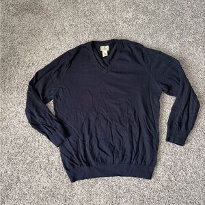 L.L. Bean Men's Deep Blue V-Neck Sweater
